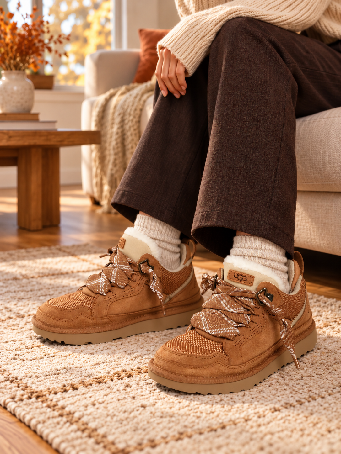 Chausson à l'intérieur. Sneaker à l'extérieur.